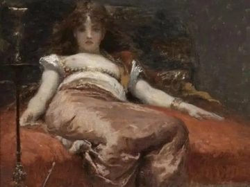 Woman sees own reflection on TV screen during Netflix pause.