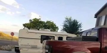 Dad uses trailer attached to truck in carseat mix-up.