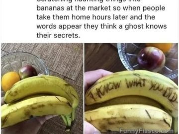 Banana with haunting message creates spooky prank at the market.