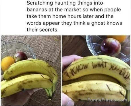 Banana with haunting message creates spooky prank at the market.