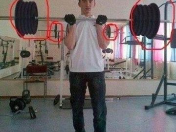 Man lifting weights poorly edited in Photoshop, gym prank style.